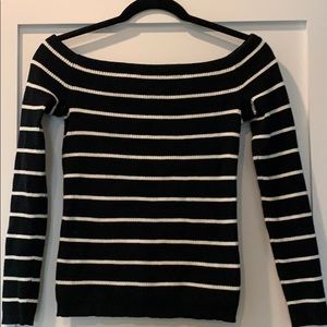 Off shoulder American Eagle sweater